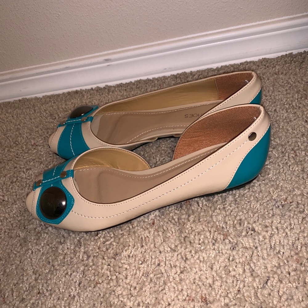 Cute summer flats